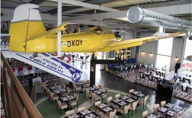 3.-Le-Hangar-51-650x400