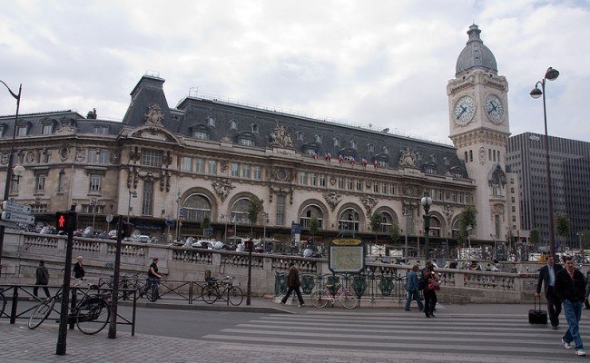 800px-gare_de_lyon-650x400
