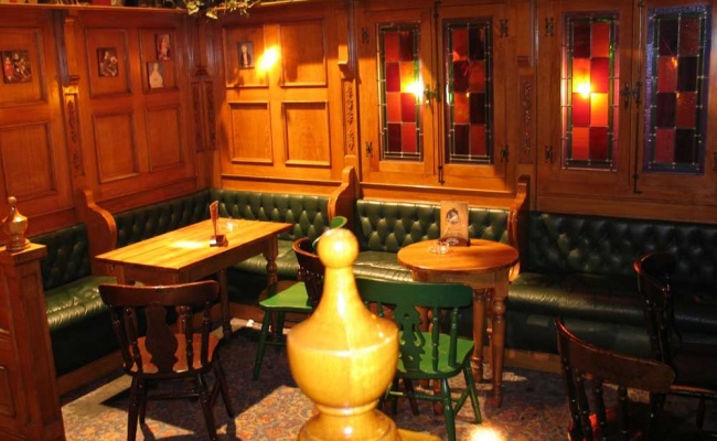 LOCH-NESS-PUB-IRLANDES--650x400
