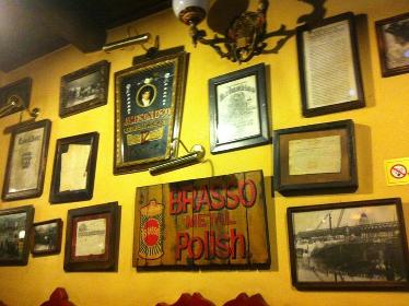 pub-irlandes-decoretro
