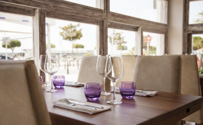 trastevere_galeria_restaurante_cambrlis_mesa_interior-1024x683-650x400